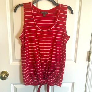 Eddie Bauer red tie front sleeveless top women’s medium. EUC